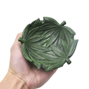 Resin ashtray is designed in a marijuana leaf foliage shape Rare and innovative products（Buy on Amazon free shipping）